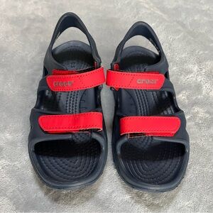 Croc’s Swiftwater River Sandal-Boys 12C- Navy And Red